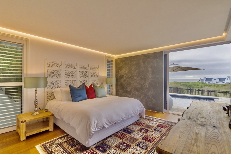 3 Bedroom Property for Sale in Grotto Bay Western Cape